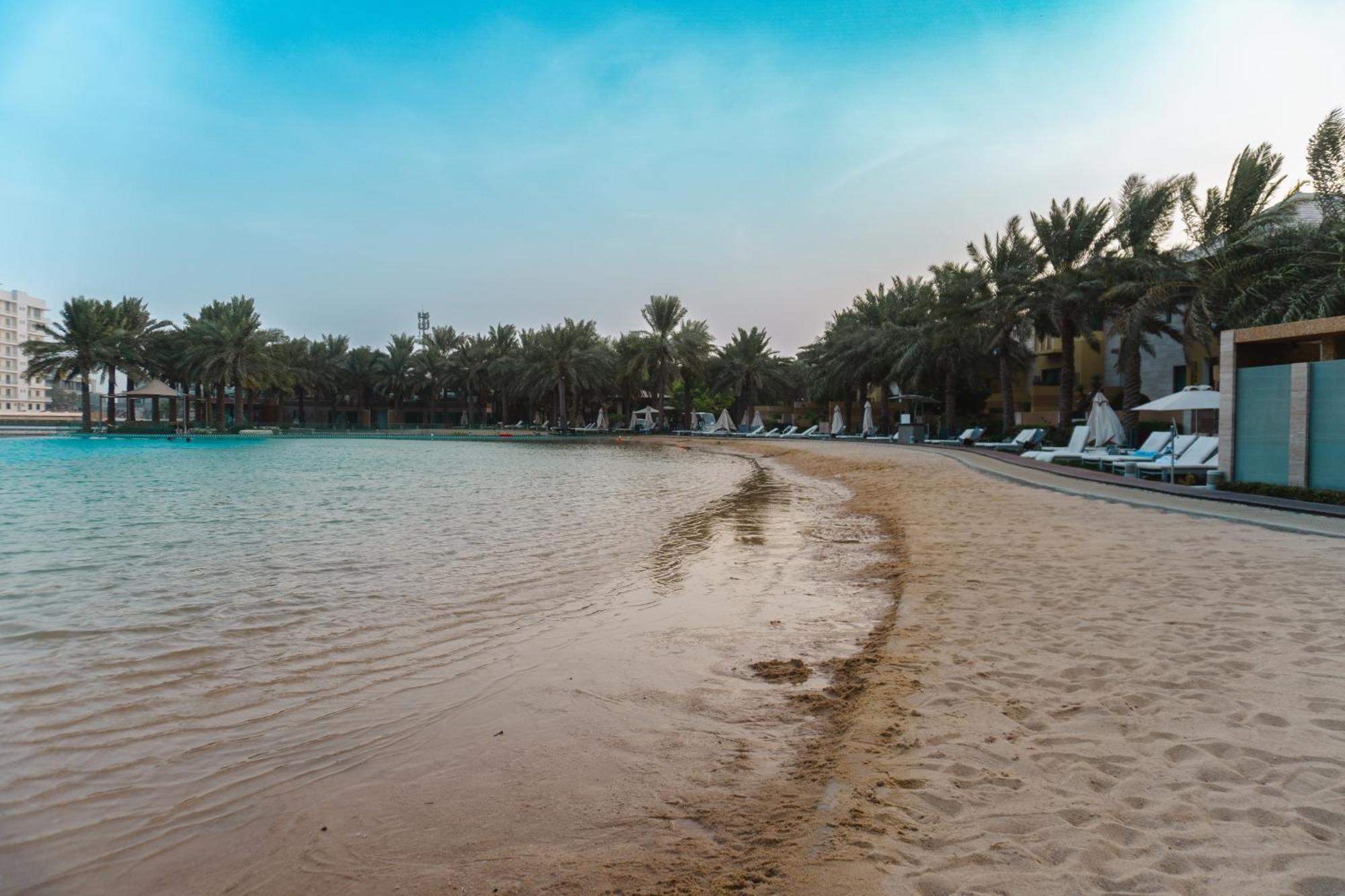 リーフ リゾート マナーマ エクステリア 写真 Al-Bateen beach